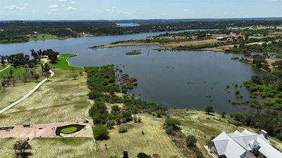 281 Chimney Cove Dr — photo 2