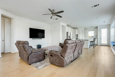 100 Rangel Dr — photo 4