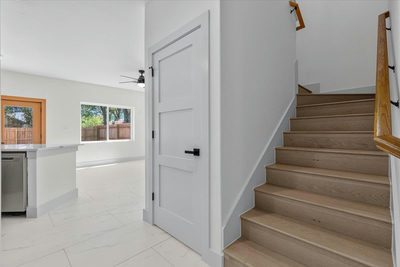 1409 Emile St — photo 3