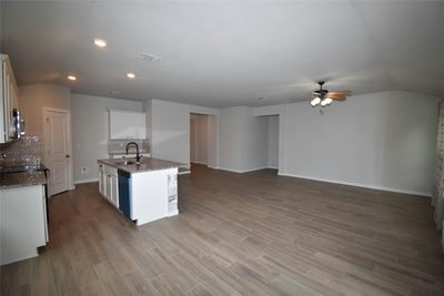 21209 Santa Carlo Ave — photo 4