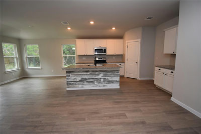 21209 Santa Carlo Ave — photo 2