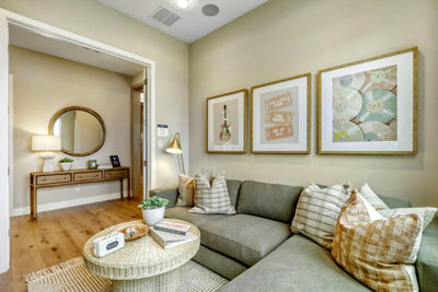 2319 Fielder Dr — photo 2