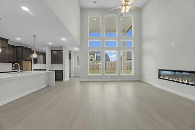 512 Sundance Rdgs — photo 2