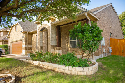 2709 Belicia Ln — photo 2