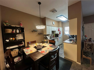 106 E 30th St #203 — photo 4