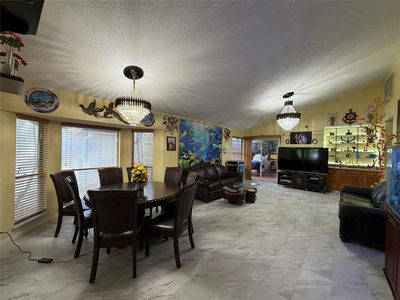 12321 Yarmont Way — photo 4