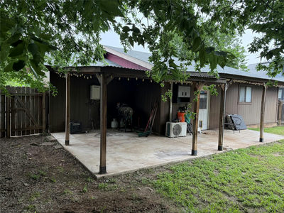 1704 S Walnut St — photo 3