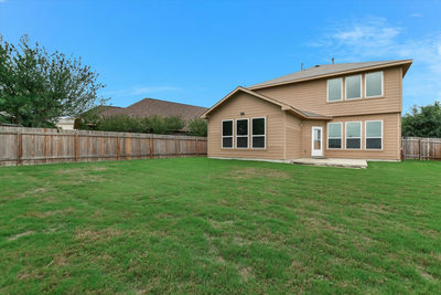 115 Mollie Dr — photo 4
