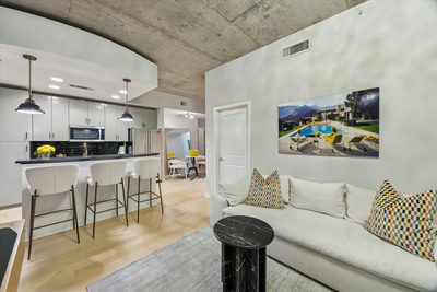 360 Nueces St #1417 — photo 4