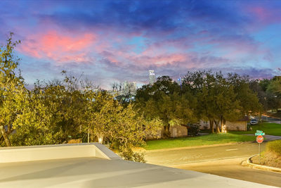 2401 Trailside Dr #B — photo 2