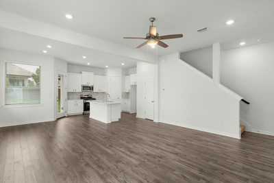 201 Flora Springs Cv — photo 5
