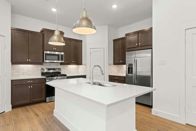 201 Flora Springs Cv — photo 4