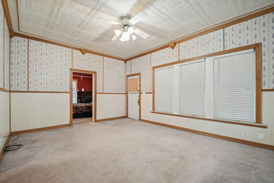 611 N Main St — photo 5