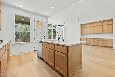 1317 Cypress Paul St — photo 5
