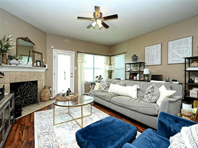 11401 Dimmitt St — photo 4