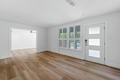6414 Kenilworth Dr — photo 4