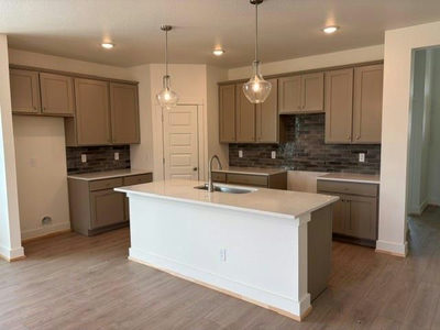 540 Gus Loop — photo 3