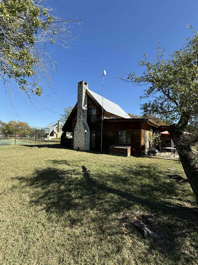 206 Topspin Dr — photo 2