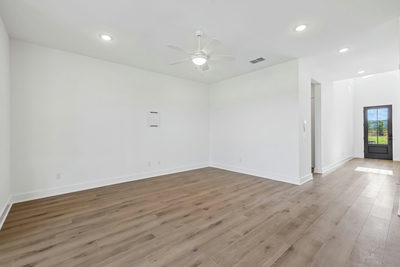 141 Christian Springs Dr — photo 2