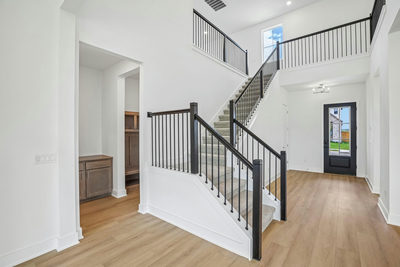 122 Christian Springs Dr — photo 2