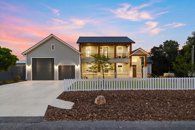 2551 Lakeshore Dr — photo 2