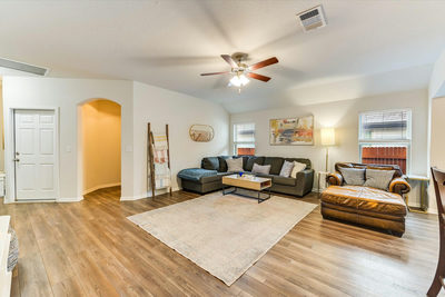 132 Walkup Ln — photo 4