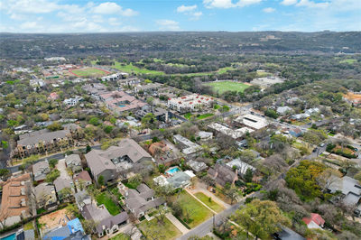 2511 Bridle Path — photo 3