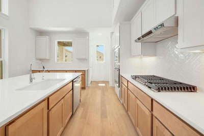 220 Menlo Bnd — photo 4