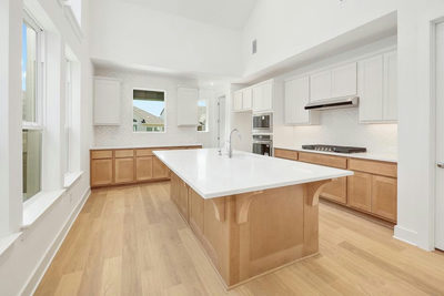 220 Menlo Bnd — photo 2