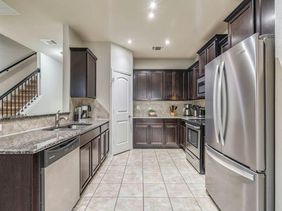 213 Ammonite Ln — photo 3