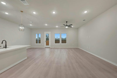 275 Callahan Loop — photo 4