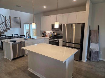 151 Arches Dr — photo 4