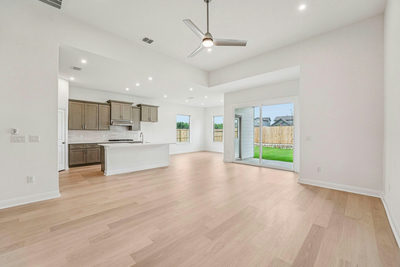509 Treadwell Ln — photo 4