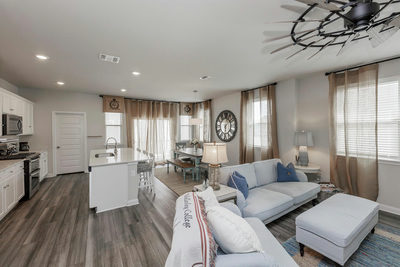 7915 Mellencamp Dr — photo 5