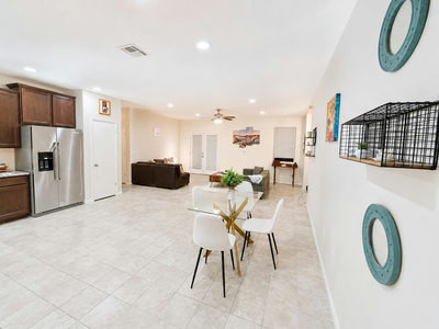 587 Twisted Oaks Ln — photo 3
