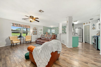 137 Sawgrass Cir — photo 2