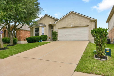 3521 Shiraz Loop — photo 2