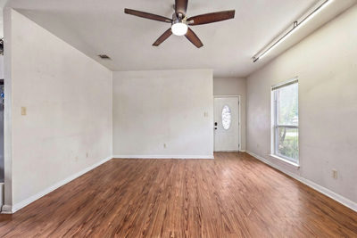 4408 Lendall Ln — photo 2