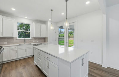 1002 Martingale St — photo 5