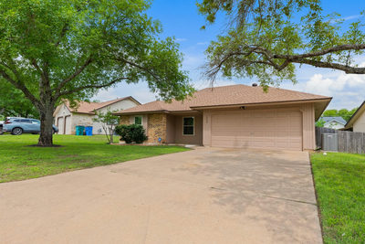1006 Cresswell Dr — photo 4