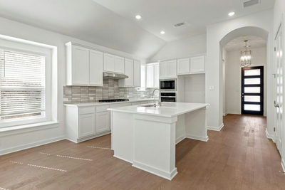 125 Three Oaks Ln — photo 3