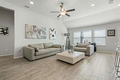 4302 Liberty Ln — photo 4