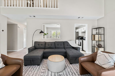 2109 Mimosa Trl — photo 3