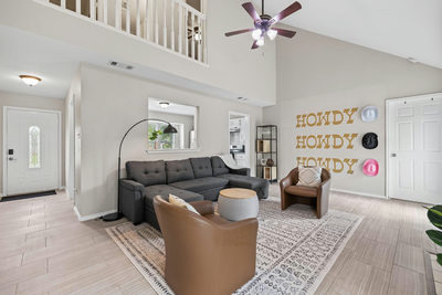 2109 Mimosa Trl — photo 4