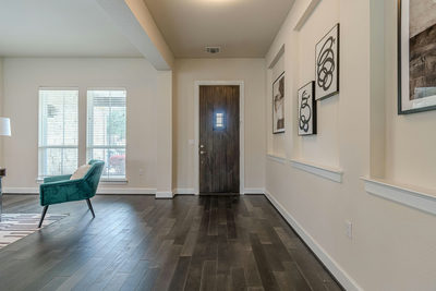 225 Jumping Laurel St — photo 4