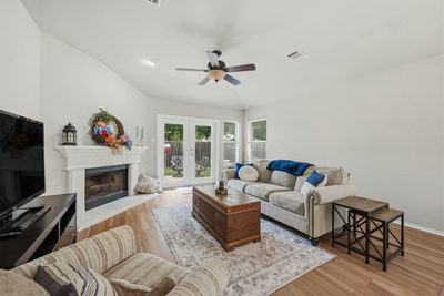 3704 Kissman Dr — photo 4