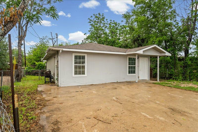 904 Montopolis Dr — photo 4