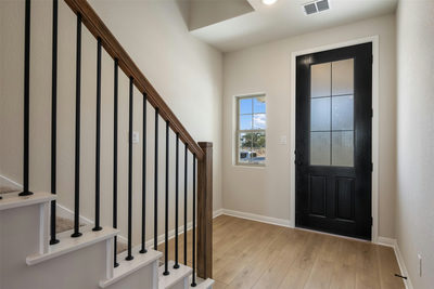 174 Ranier Way — photo 4