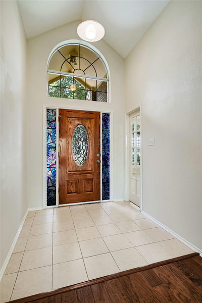 11108 Crossland Dr — photo 2