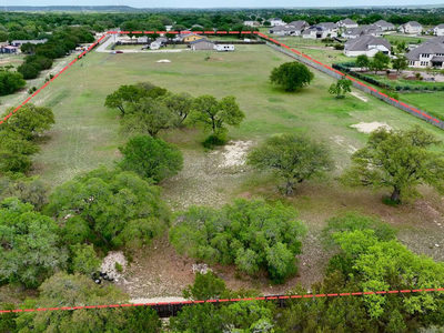205 Montrose Dr — photo 3